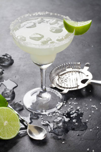 istock Margarita cocktail 645781488