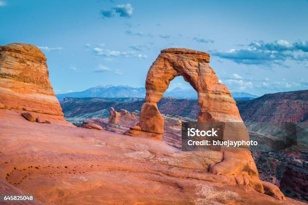 Classic View Of Famous Delicate Arch At Sunset Utah Usa Stock Photo - Download Image Now