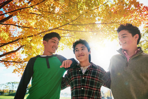 istock The realest friends a guy could ask for 646023308