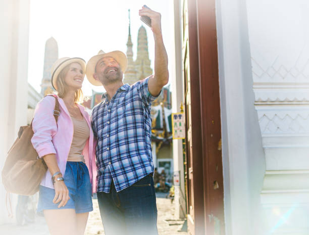 istock Husband and his wife in Bangkok 646035720