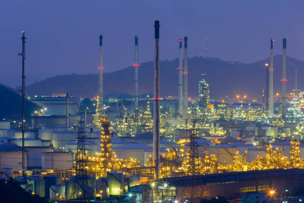 istock Night view over Oil refinery aerial view 646071938