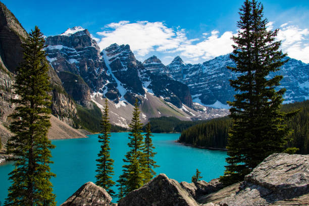 istock Moraine Lake, Banff, Canada 646121730