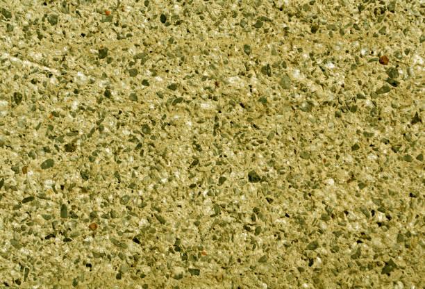 istock Yellow color grungy cement wall 646199192