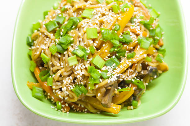 istock Asian noodles with vegetables 646199418
