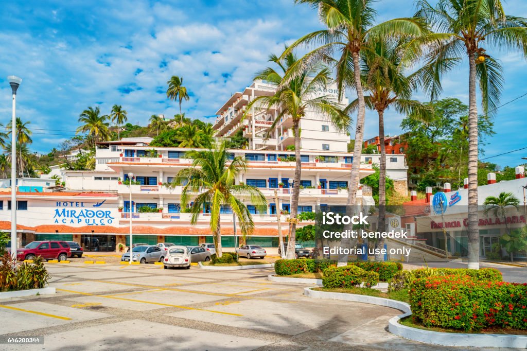 Hotel Mirador In La Quebrada District Of Acapulco Mexico Stock Photo -  Download Image Now - iStock