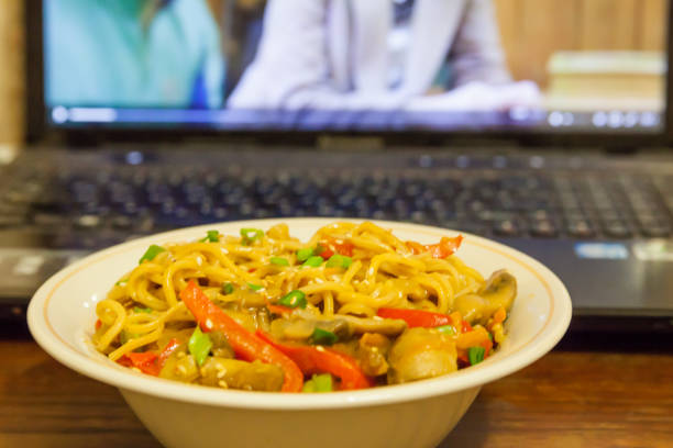 istock Asian noodles with vegetables 646200384