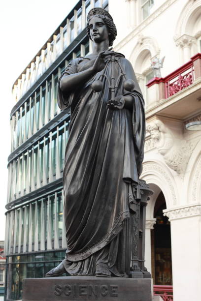istock Holborn, the City and St Pauls 646207952