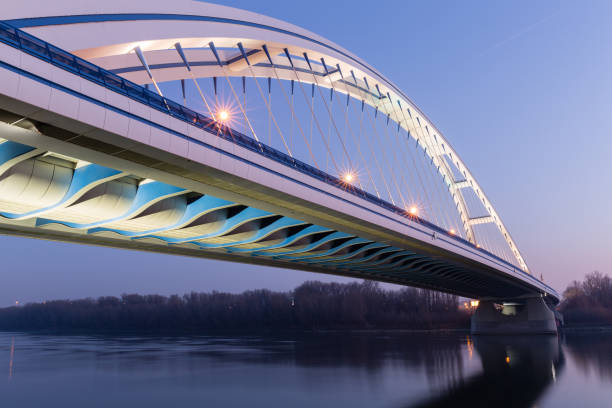 istock Apollo bridge in Bratislava, Slovakia 646352982
