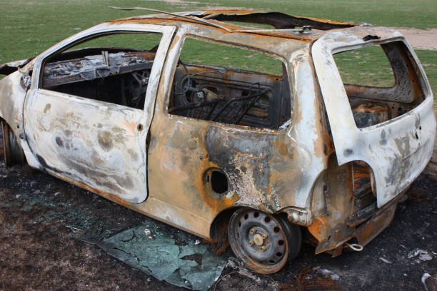 istock Car set on fire - Suburban violence 646353992