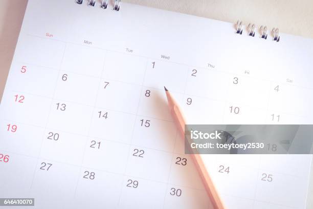Pagina Calendario Nel Concetto Di Pianificazione - Fotografie stock e altre immagini di Calendario - Calendario, Scadenza, Close-up