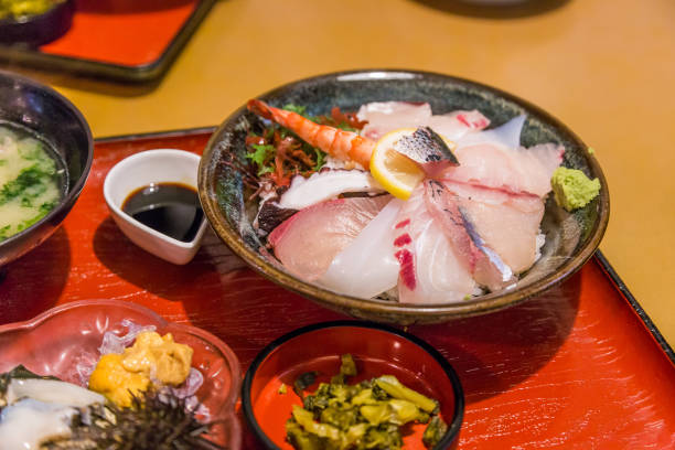istock Chirashi Ju - Sashimi rice bowl and urchin 646558690