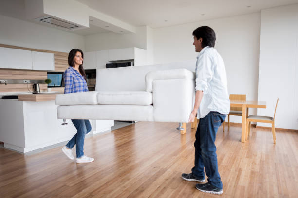 istock Happy couple moving home 646688604