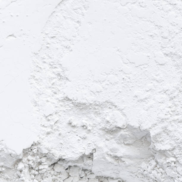 istock Cosmetic clay powder 646767328