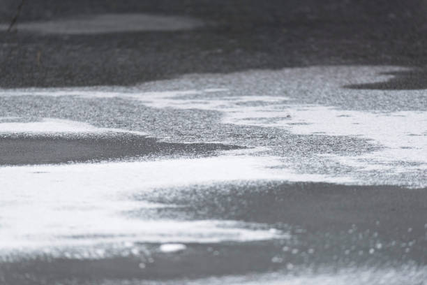 istock Patterns of snow on frozen lake. 646817276