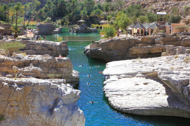 basen wadi bani khalid, oman. - wadi bani khalid zdjęcia i obrazy z banku zdjęć