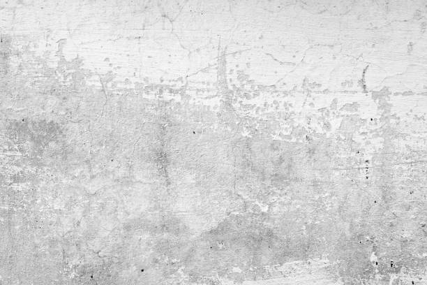 istock Wall fragment with scratches and cracks 646852290