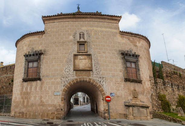 istock Trujillo door, Caceres, Spain 646914866