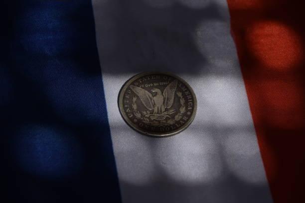 istock Exchange Rates IN  FRANCE 646918616