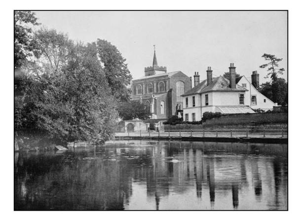 istock Antique London's photographs: Carshalton church 646971470
