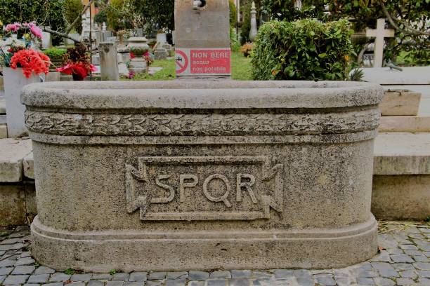 istock Monumental cemetery of Verano in Rome 646993710