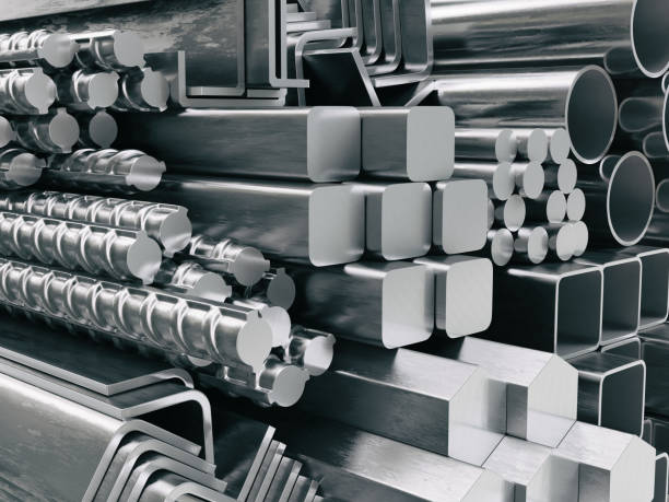 tubos y perfiles metálicos. productos de acero inoxidable diferentes. - metal aluminum steel pipe fotografías e imágenes de stock