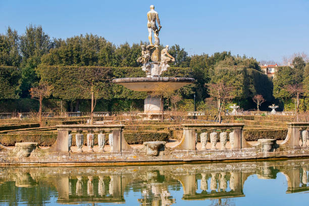 brunnen ocean by giambologna in boboli gardens, florenz - giambologna stock-fotos und bilder