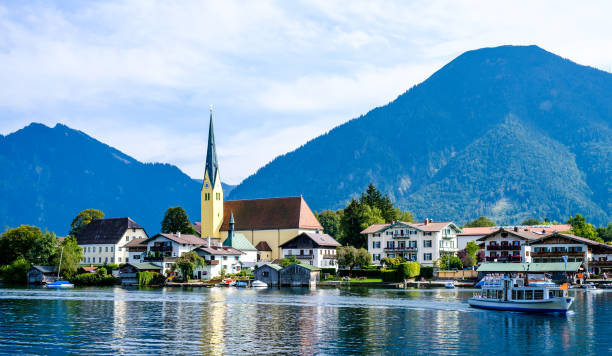 lago de tegernsee - tegernsee lake tegernsee lake mountain fotografías e imágenes de stock