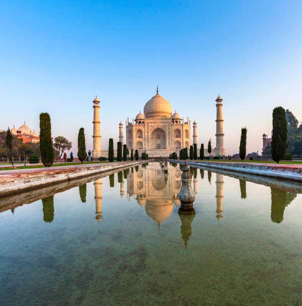 istock Taj Mahal in India 647043120