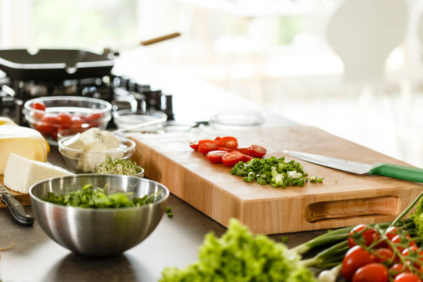 chopped vegetables in the kitchen - kitchen utensil ingredient cooking nobody imagens e fotografias de stock