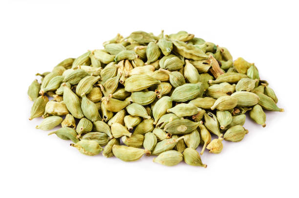 istock Heap of green cardamon 647173986