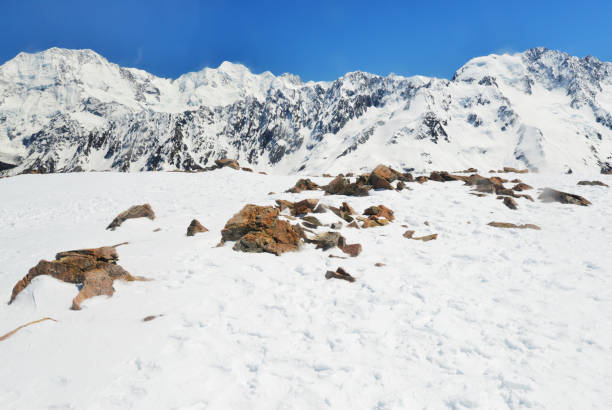 istock landscape of Mount cook from helicopter. 647210036