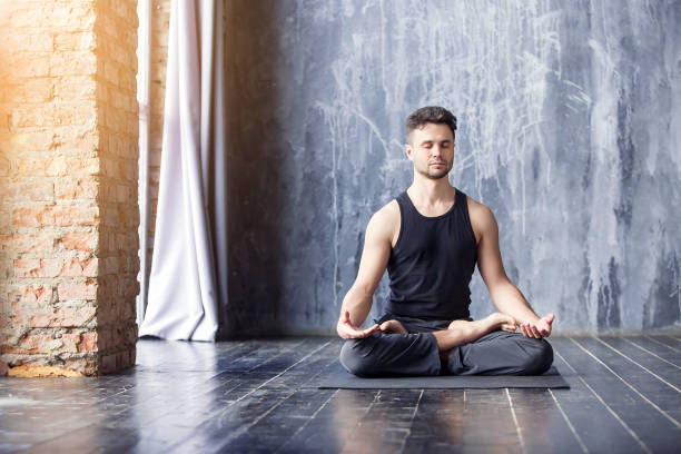 istock Mexican yoga teacher meditating 647228512