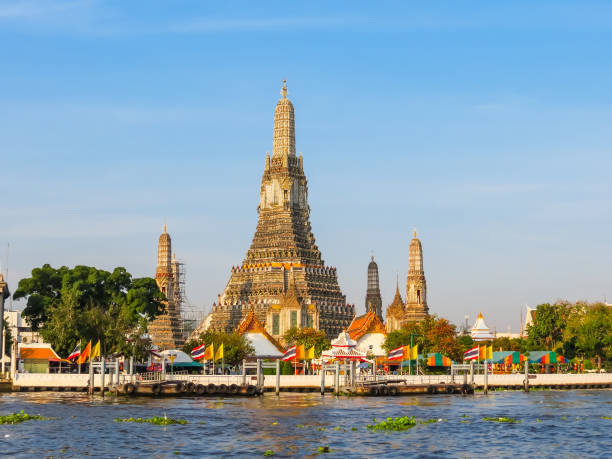 istock Chao Phraya River, Bangkok, Thailand 647255570
