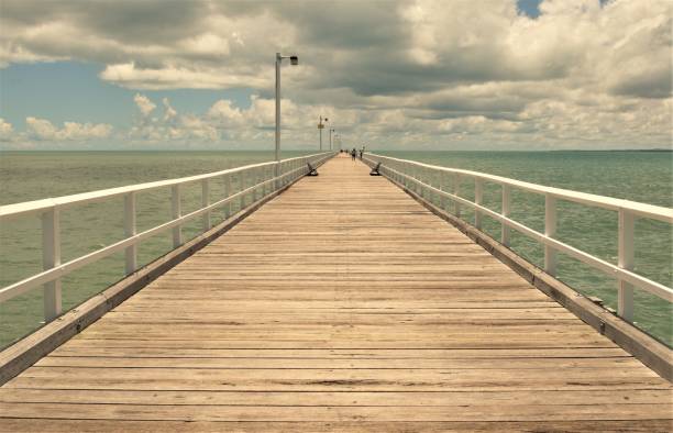 istock Urangan Pier, Hervey Bay 647273642