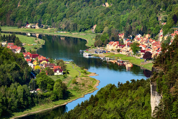 Elbe near Bastei rock in Saxon Switzerland, Germany Elbe and Stadt Wehlen near Bastei rock summer view in Saxon Switzerland, Germany elbe river stock pictures, royalty-free photos & images