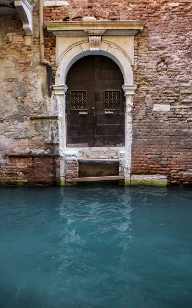 istock Door in Venice, Italy 647352370