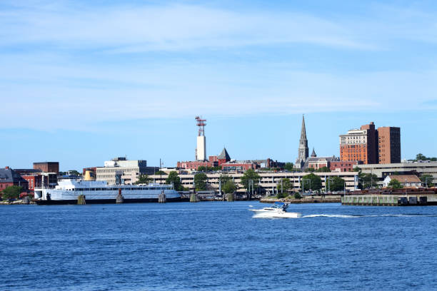 istock New London, Connecticut 647355336