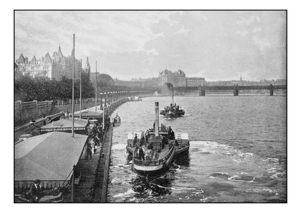 istock Antique London's photographs: Victoria Embankment 647377576