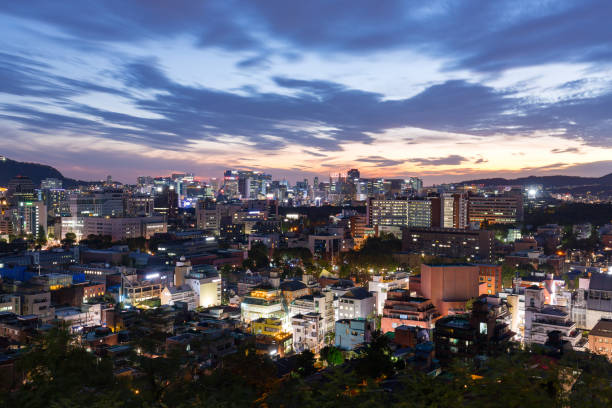 istock Night view of Seoul city 647385498