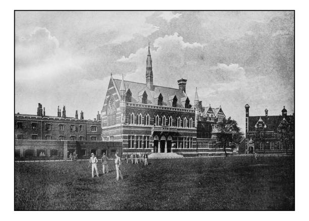 istock Antique London's photographs: Merchant Taylor's School 647403280