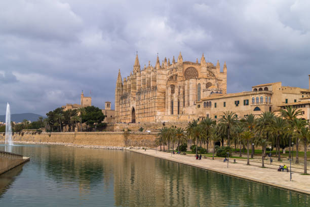 istock Cathedral of Palma de Majorca 647410446