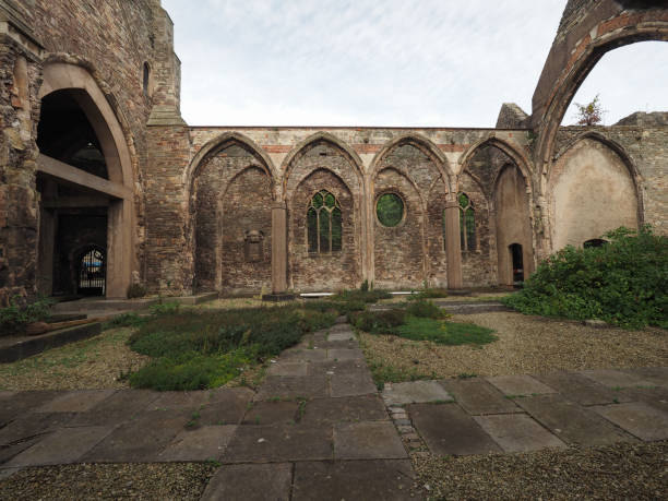 istock St Peter ruined church in Bristol 647448084