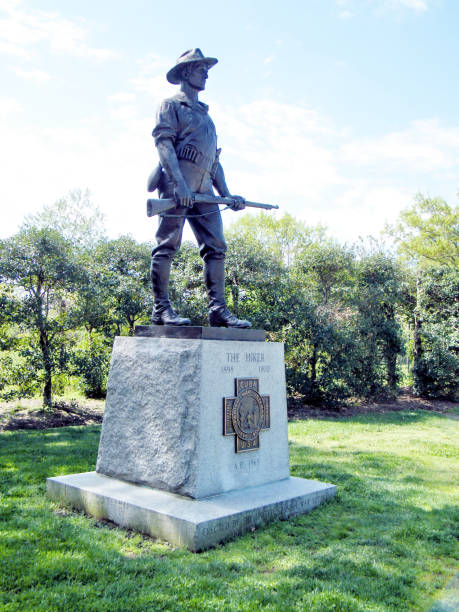 istock Arlington The United Spanish War Veterans Memorial 2010 647448216