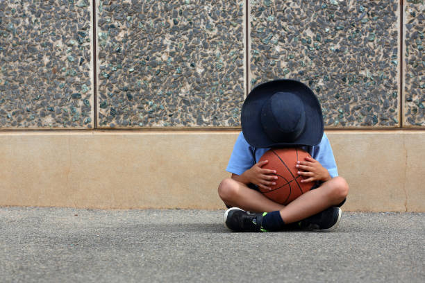 bullismo scolastico - bullying child teasing little boys foto e immagini stock