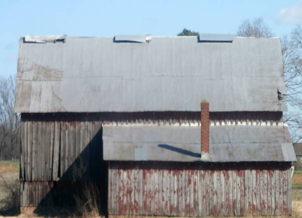 istock Barns of Tennessee 647497612