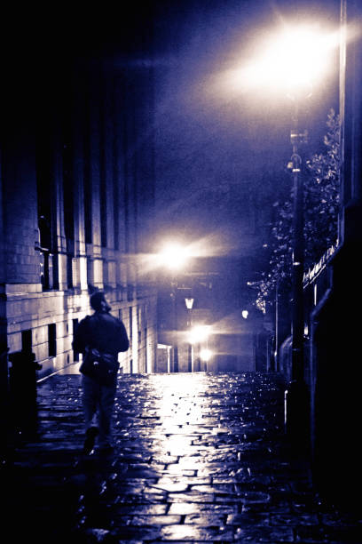 bristol backstreet w nocy - jack the ripper zdjęcia i obrazy z banku zdjęć