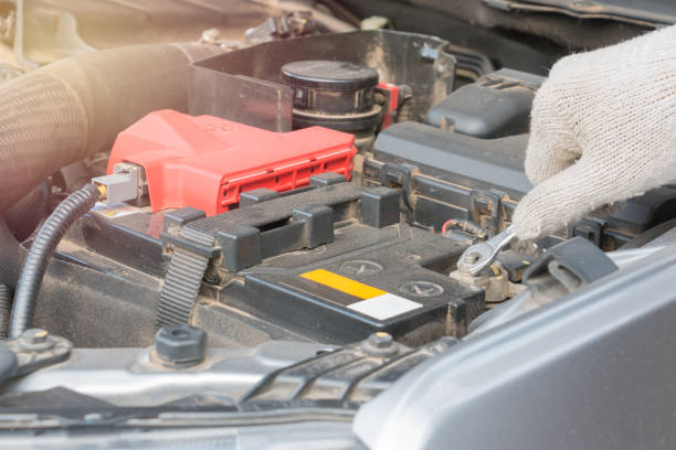 istock Maintenance car battery by yoursalf 647739964