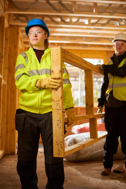 istock proud of her job in construction 647763464