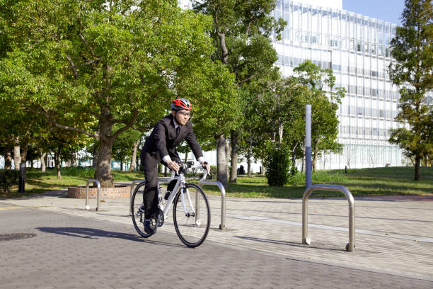 istock Cycling in Japanese 647787396