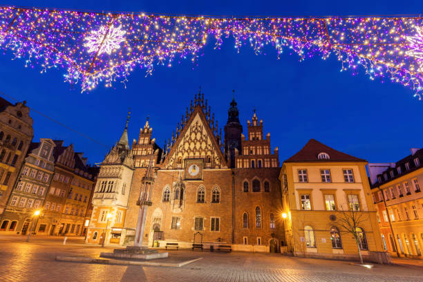 istock Old City Hall on Market Square in Wroclaw 647794674